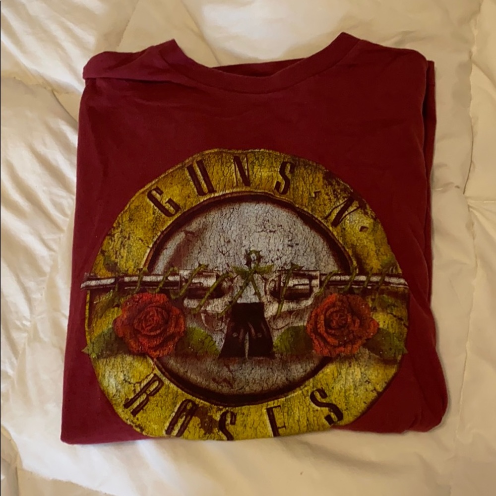 Guns N’ Roses tee shirt